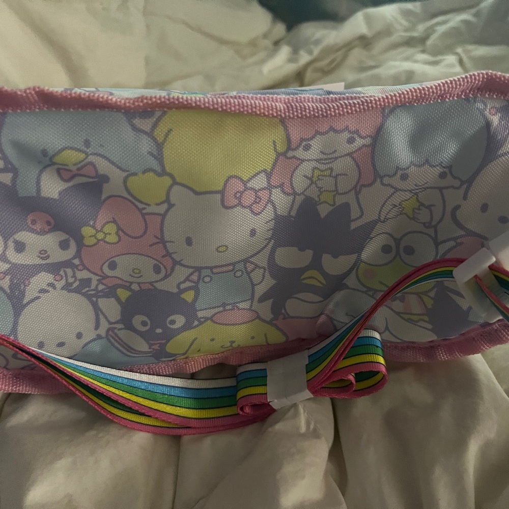 NWT Hello Kitty Igloo Fanny Pack